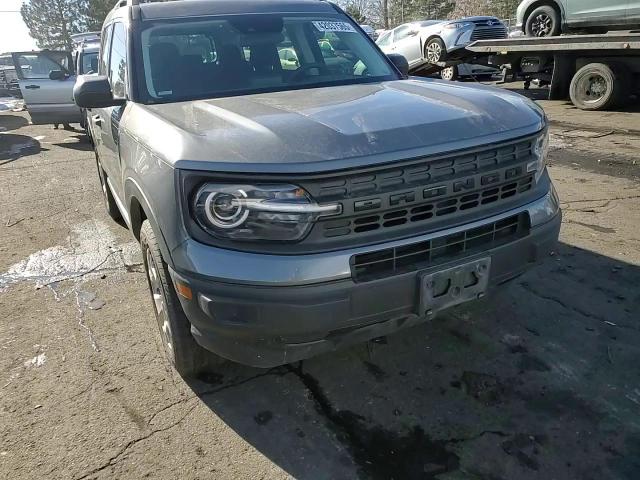 2022 Ford Bronco - Image 11