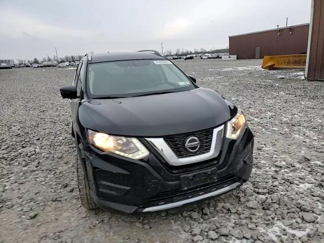 2018 Nissan Rogue - Image 11