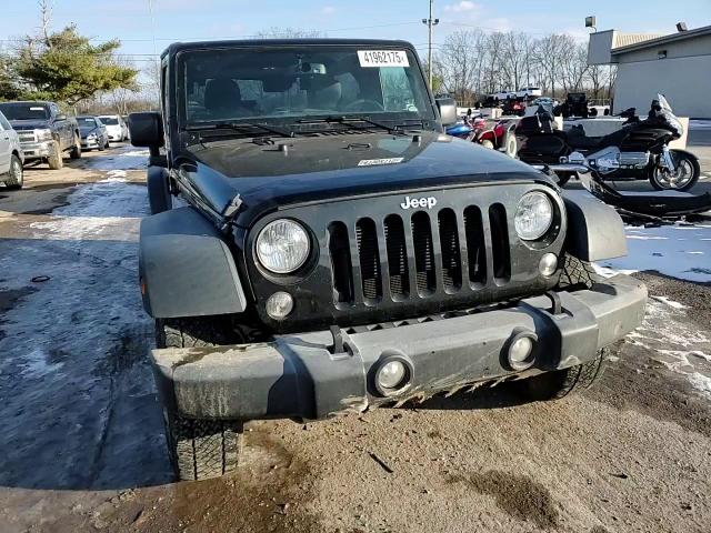 2016 Jeep Wrangler - Image 11