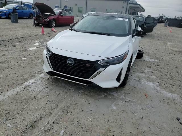 2024 Nissan Sentra - Image 14