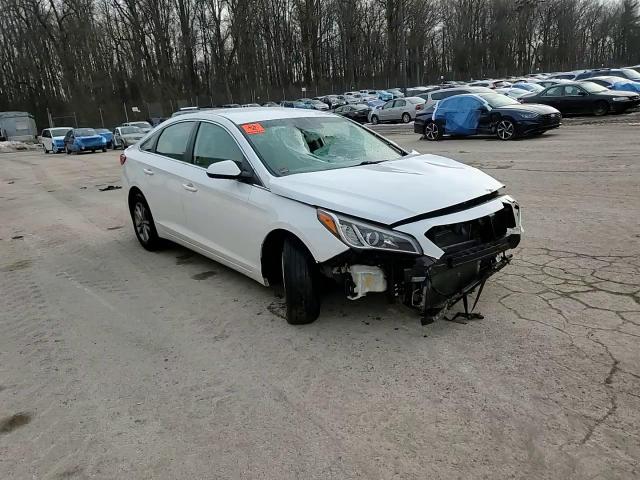 2017 Hyundai Sonata - Image 13