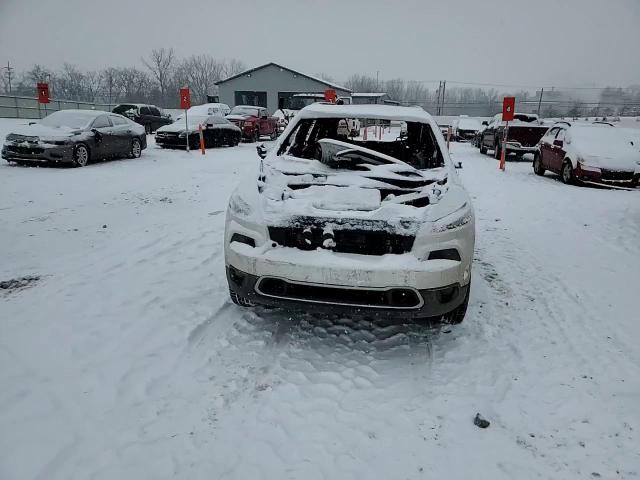 2015 Jeep Grand Cherokee - Image 11