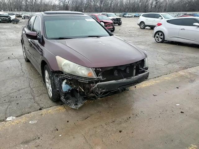 2010 Honda Accord - Image 11