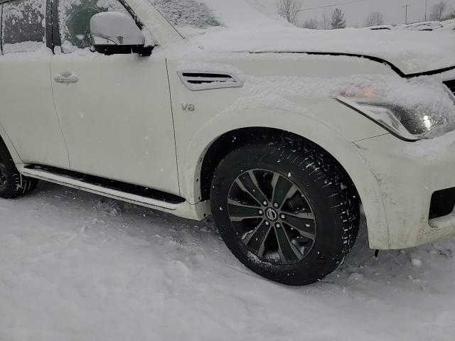 2020 Nissan Armada - Image 12