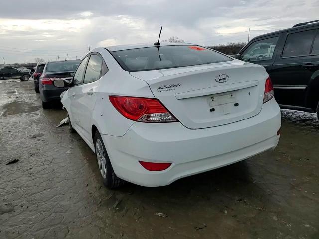 2014 Hyundai Accent - Image 10
