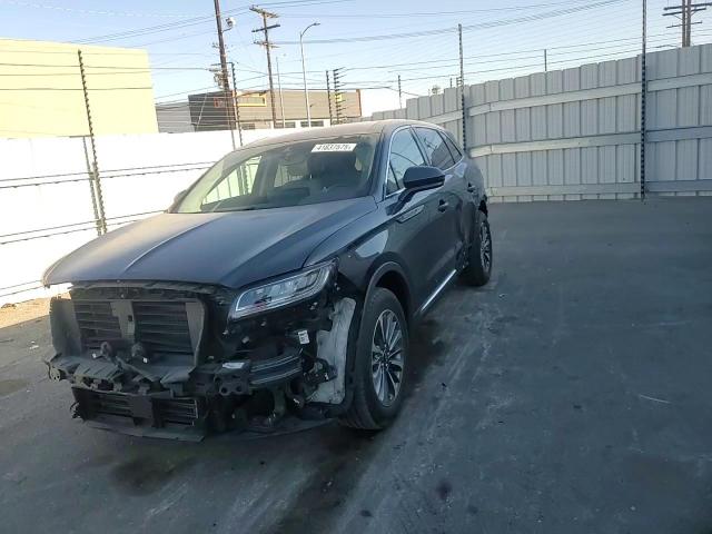 2022 Lincoln Nautilus - Image 11