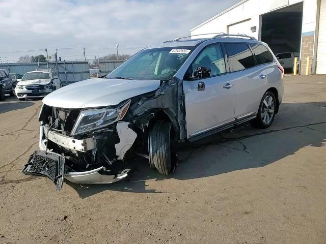 2013 Nissan Pathfinder - Image 14