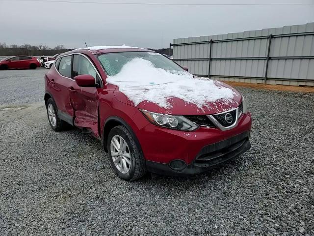 2018 Nissan Rogue - Image 12