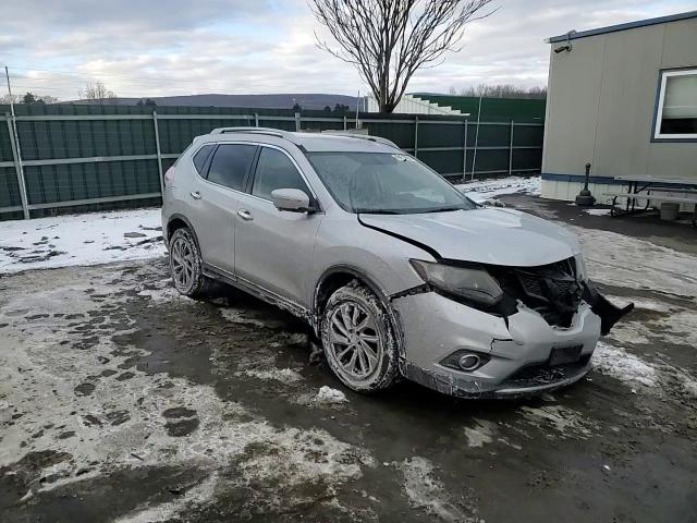 2015 Nissan Rogue - Image 11