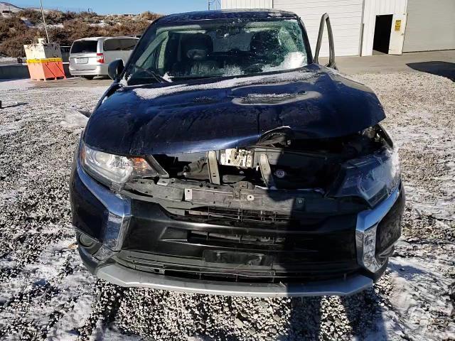 2018 Mitsubishi Outlander - Image 12