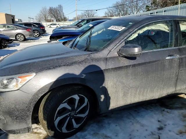 2016 Honda Accord - Image 11