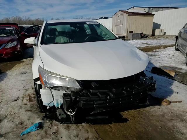 2017 Toyota Camry - Image 14