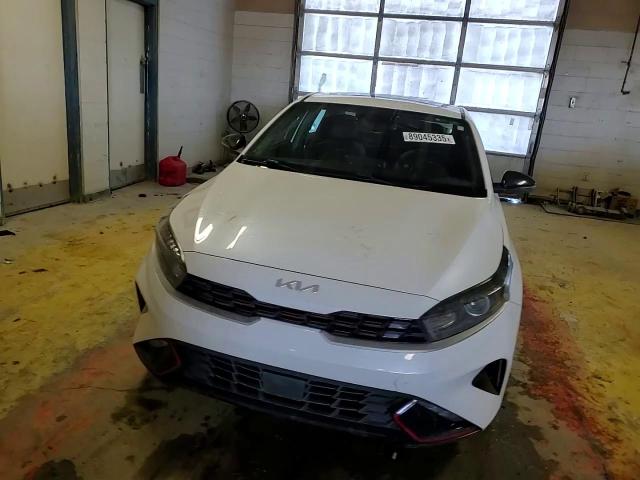 2023 Kia Forte - Image 10
