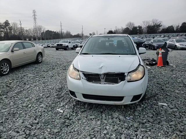2013 Suzuki SX4 - Image 10