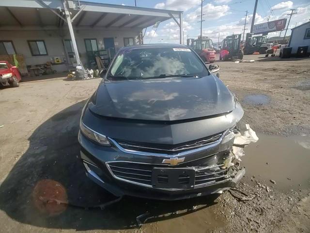 2018 Chevrolet Malibu - Image 11