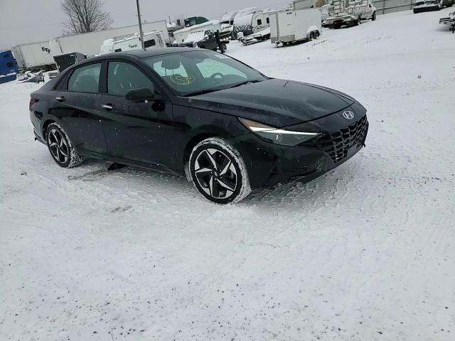 2023 Hyundai Elantra - Image 13