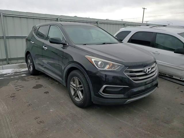2017 Hyundai Santa Fe - Image 10