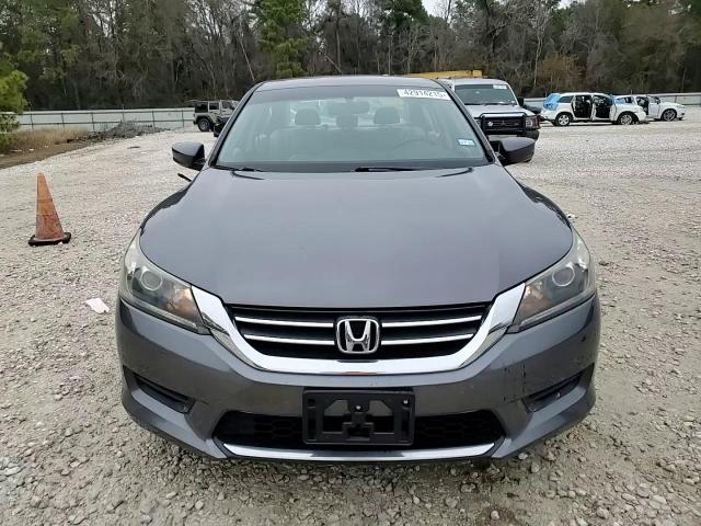 2015 Honda Accord - Image 14