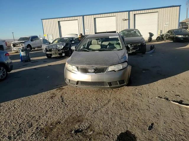 2010 Kia Forte - Image 10