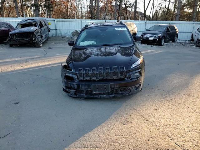 2018 Jeep Grand Cherokee - Image 11
