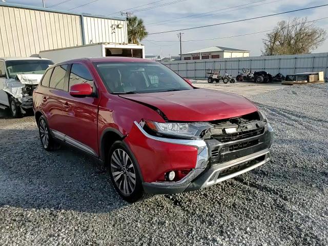 2019 Mitsubishi Outlander - Image 15