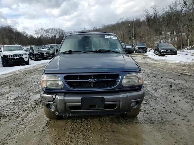 2000 Ford Explorer - Image 12