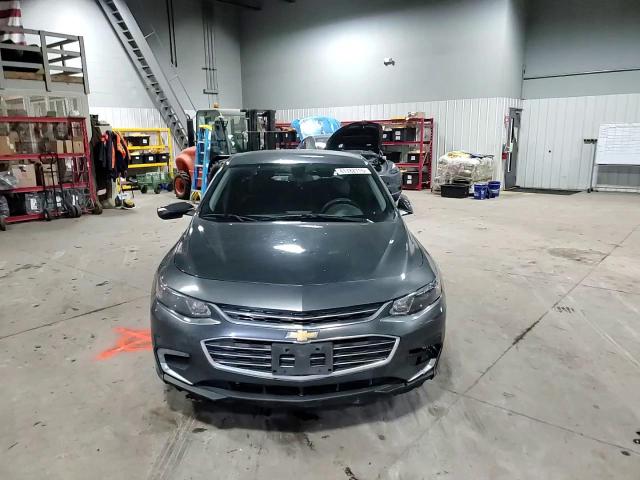 2016 Chevrolet Malibu - Image 11