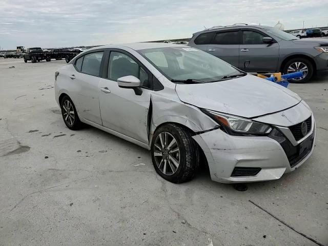 2021 Nissan Versa - Image 11