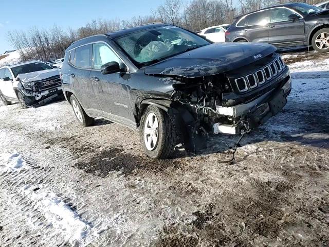 2019 Jeep Compass - Image 11