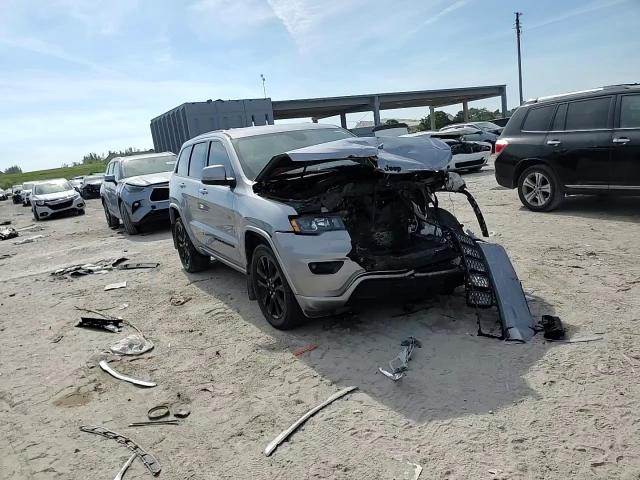 2021 Jeep Grand Cherokee - Image 11