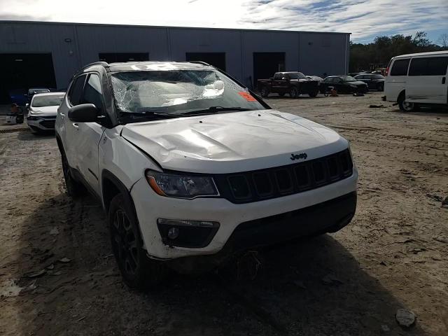 2019 Jeep Compass - Image 10