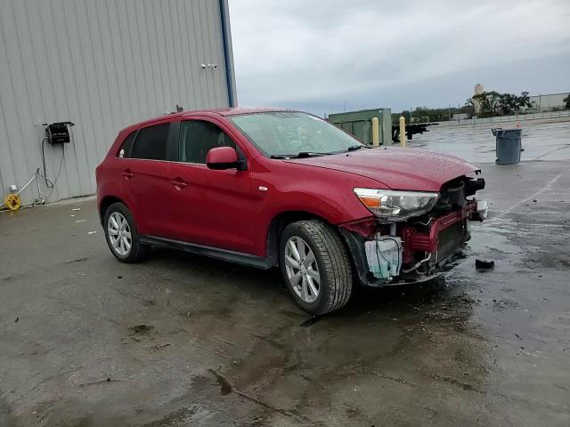 2015 Mitsubishi Outlander - Image 14