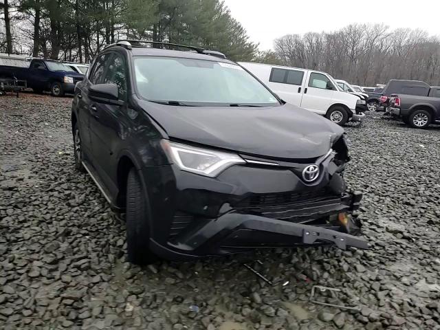 2016 Toyota RAV 4 - Image 11