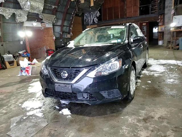 2019 Nissan Sentra - Image 10