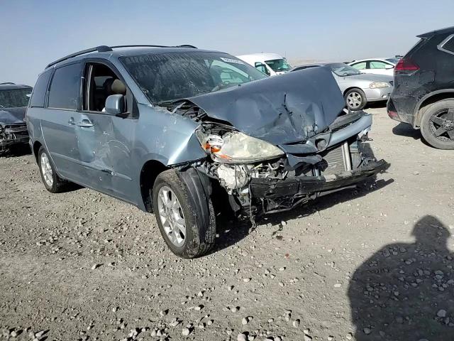2006 Toyota Sienna - Image 11