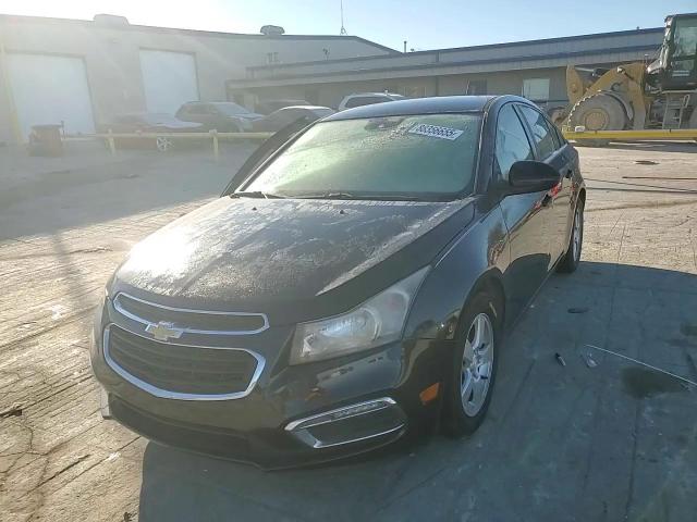 2015 Chevrolet Cruze - Image 11