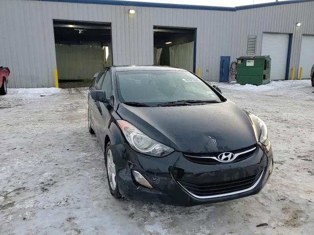 2013 Hyundai Elantra - Image 13