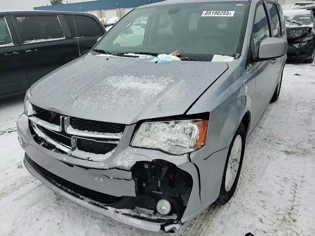 2019 Dodge Caravan - Image 11