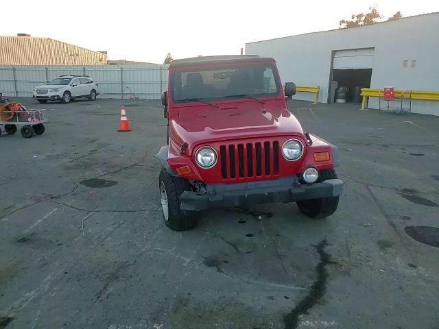 2004 Jeep Wrangler - Image 10