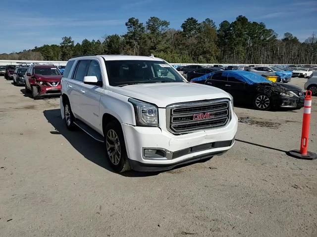 2015 GMC Yukon - Image 11