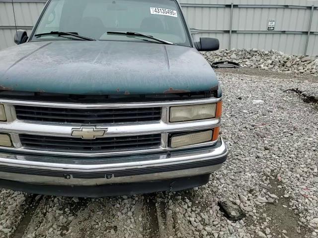 1996 Chevrolet GMT-400 - Image 11
