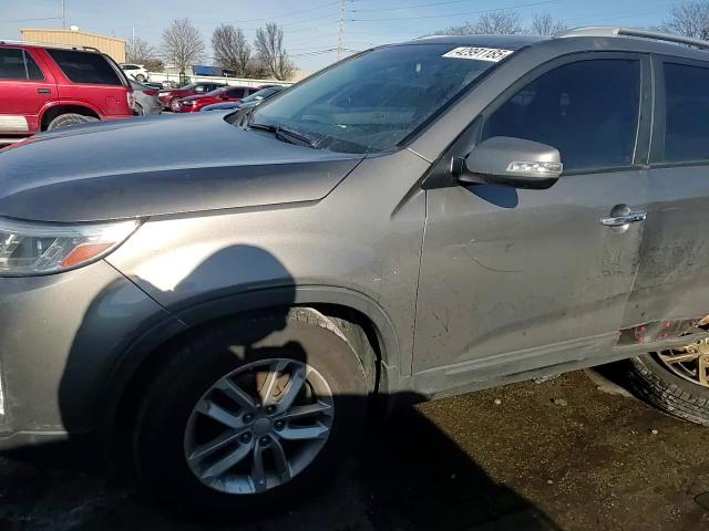 2014 Kia Sorento - Image 11