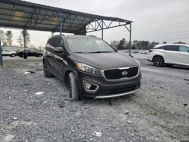 2016 Kia Sorento - Image 11