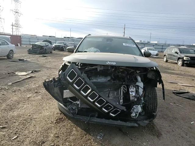 2021 Jeep Compass - Image 10