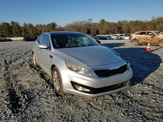 2012 Kia Optima - Image 13