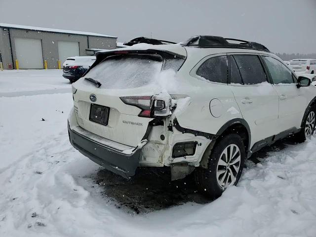 2020 Subaru Outback - Image 11
