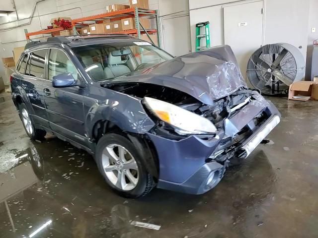2014 Subaru Outback - Image 14