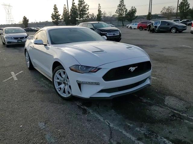 2022 Ford Mustang - Image 11