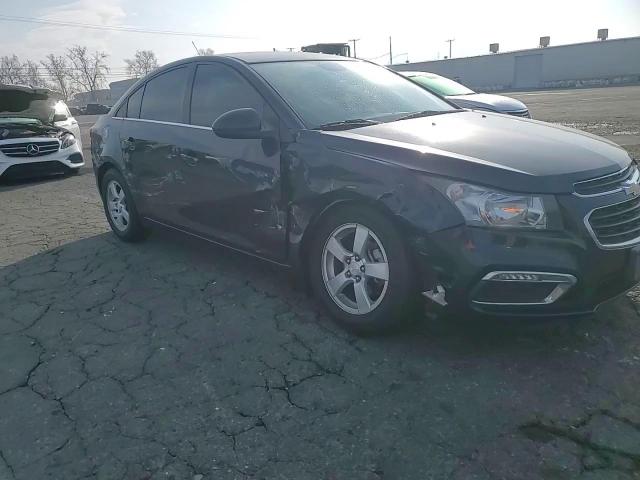2015 Chevrolet Cruze - Image 11