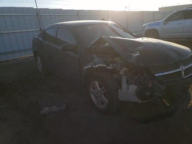 2010 Dodge Avenger - Image 11
